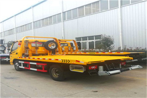 华池附近拖车救援搭电